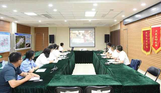 济宁土发集团将主题党日活动开在项目现场