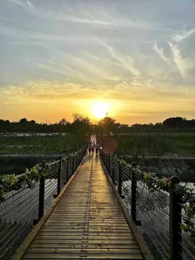 中国红·齐鲁行 | 十一出游，请带上这份「济宁打卡地图」！