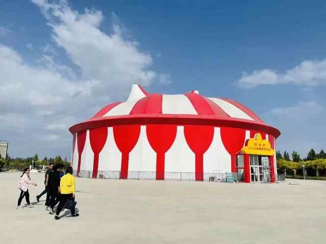 2021年度鲁喀文化交流嘉年华济宁杂技专场成功举办