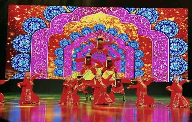 2021年度鲁喀文化交流嘉年华济宁杂技专场成功举办