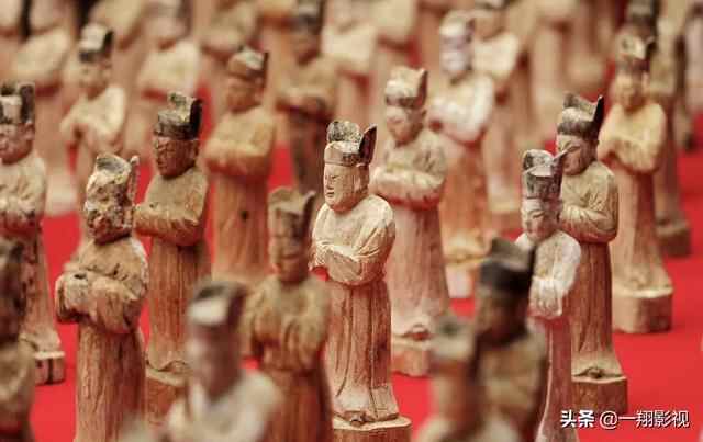 山东邹城有座明朝藩王墓，墓主人死后谥号“荒王”，他究竟是谁