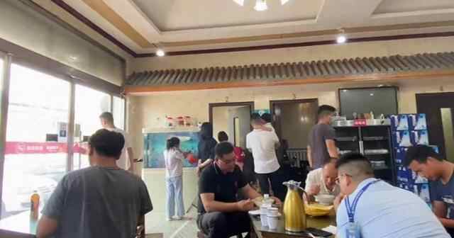 济宁乡镇大肠汤，15元一碗，食客到店必点，一天消耗一大桶