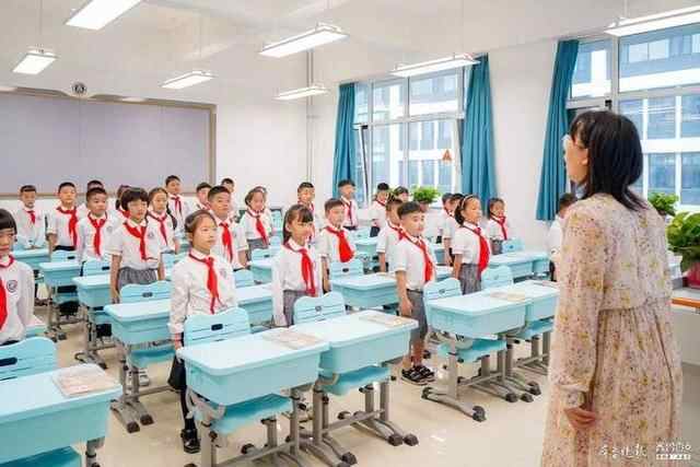 济宁第一中学附属中学、附属小学启用，新校区开启新学期