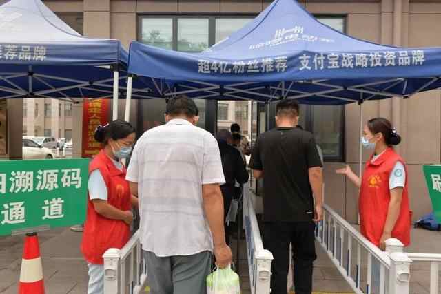 汶上县人民医院：主动引导温情服务，“志愿红”让医院更有温度