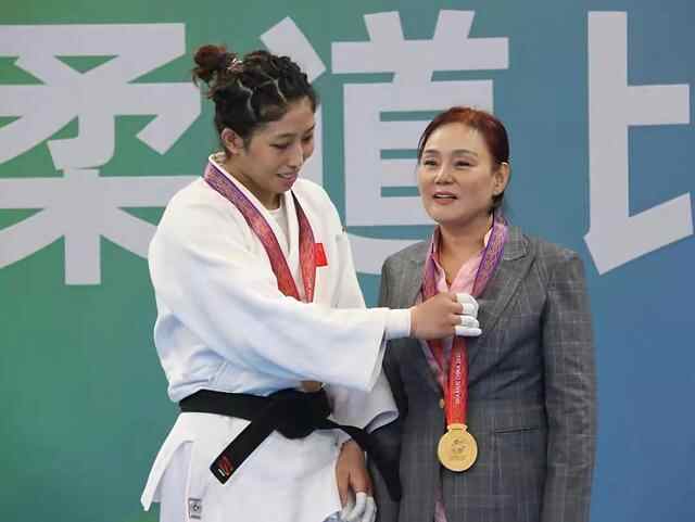 济宁姑娘刘红岩获十四运柔道女子-70公斤级冠军
