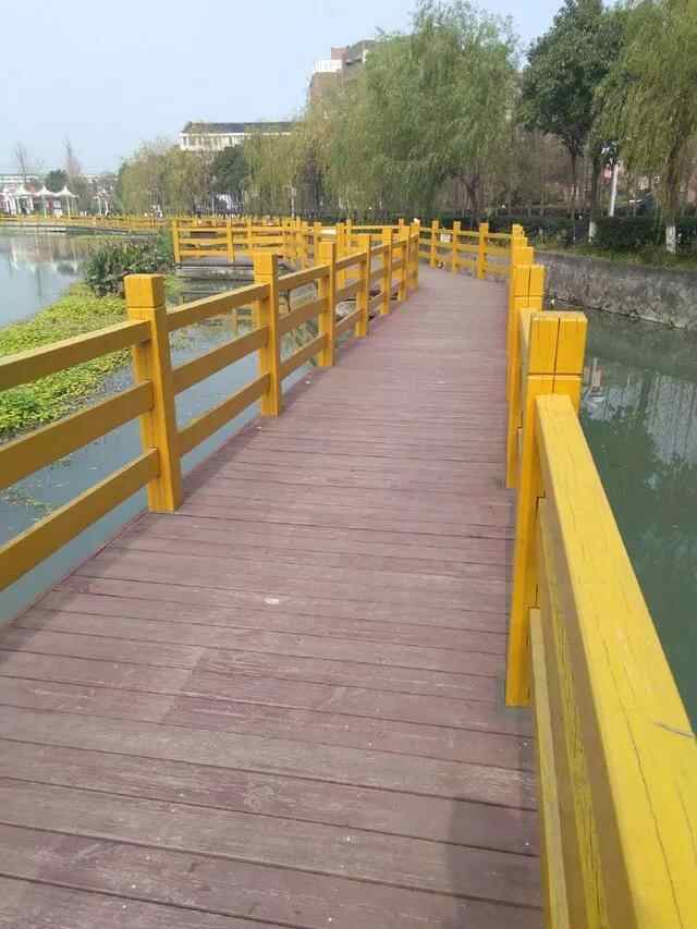 苍南县金乡镇迎旭岛公园，全民精神的家园