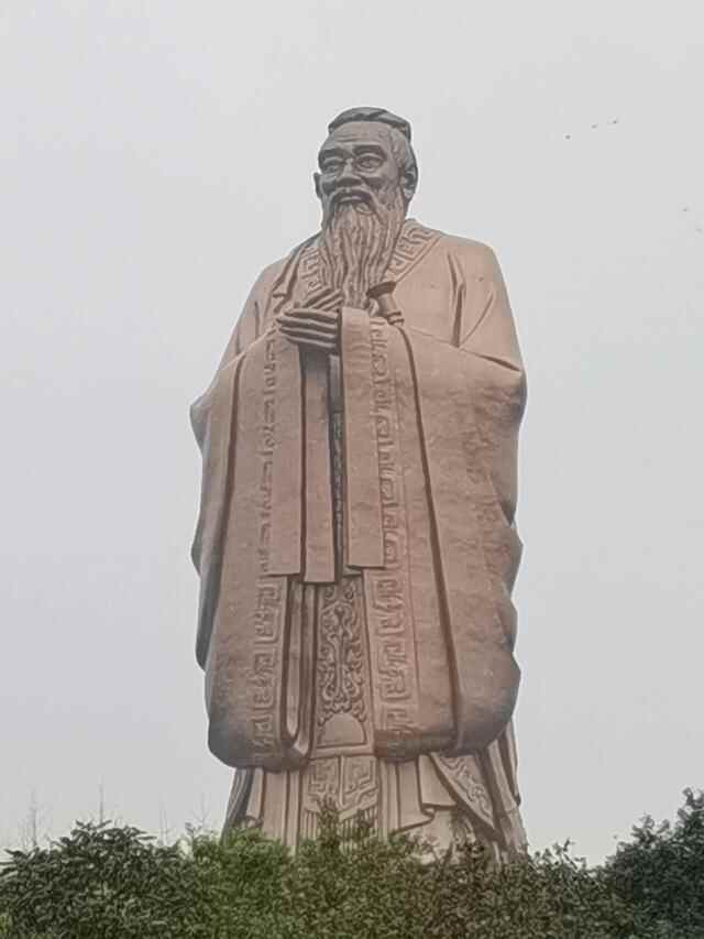 曲阜尼山圣境商业策划是成功的，但是旅游门票钱不值