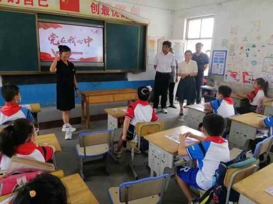 省派嘉祥县、经开区驻村第一书记和工作队开展“牢记初心担使命，凝心聚力促发展”庆...