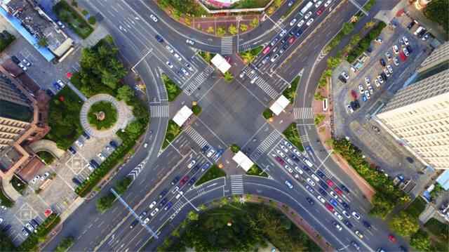 济宁各县区人口增长率对比，任城遥遥领先，嘉祥流失最大