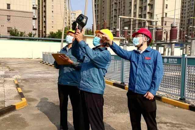 战高温，国网汶上县供电公司党员冲锋在前保供电