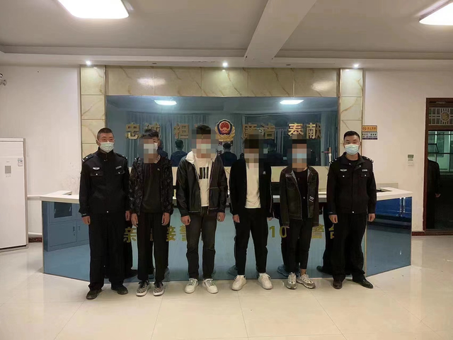 济宁金乡公安12小时破案！4000斤被盗玉米棒子返还群众