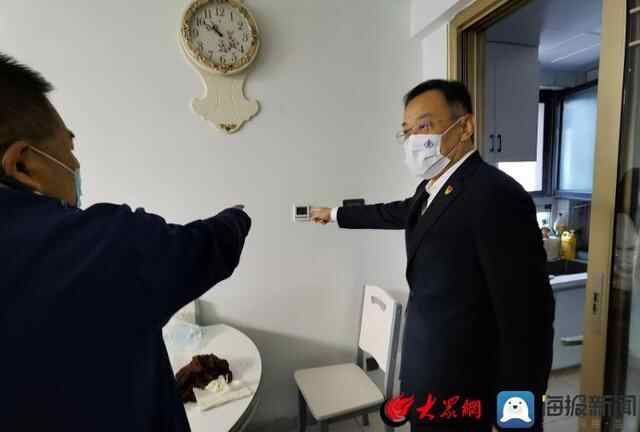 供暖首日济宁市住建局13个工作组开展“访民问暖”走访活动