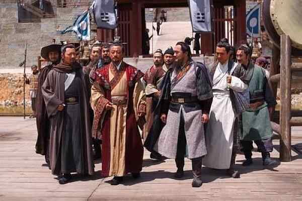 梁山全盛时有多少人马，他们的后勤供应是如何解决的？
