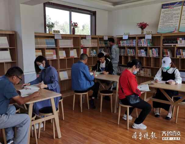 建好文化“粮仓”，曲阜防山农家书屋掀起“悦”读热