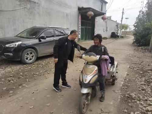 金乡县自然资源和规划局积极开展？“干部一线支农、助力秋收秋种”活动