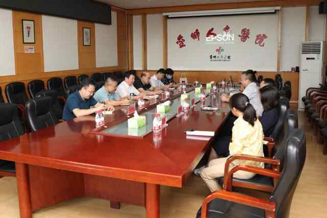 邹城市人民医院来金乡县人民医院参观交流
