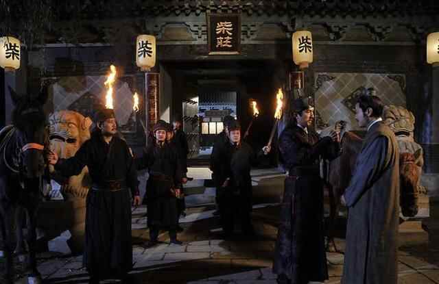 人到中年才发现，宋江带领众人受招安，可能真是梁山群寇唯一出路