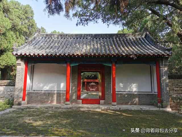 国家重点文物保护单位，邹城三孟之一•孟子林