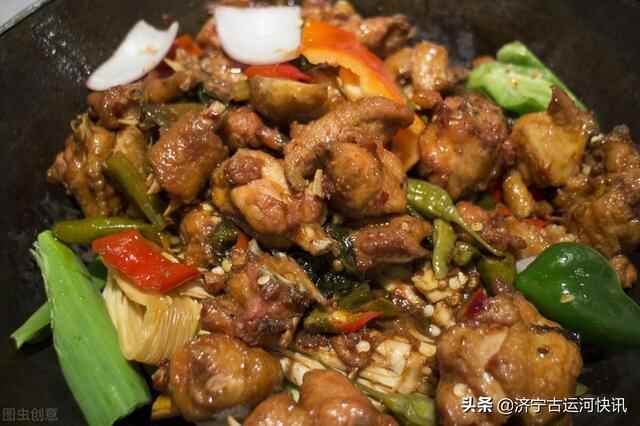 济宁微山高楼渭河村喜面12道菜：捧着一束幸福装饰着绚丽乡村