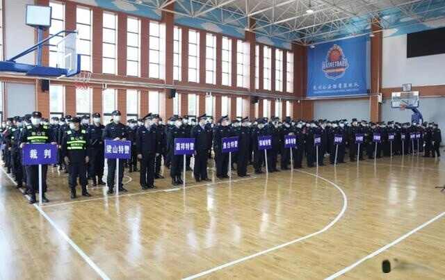 飒！济宁公安特巡警综合技能比武竞赛震撼来袭