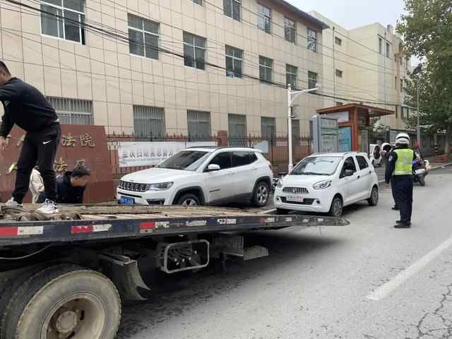 文明出行 | 邹城交警开展城区道路交通“大整治、大宣传”行动