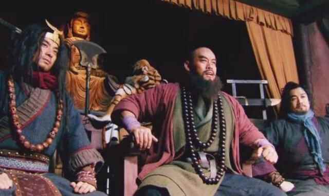 梁山最强派系是哪个？看五虎将就明白了，难怪宋江坑骗卢俊义上山