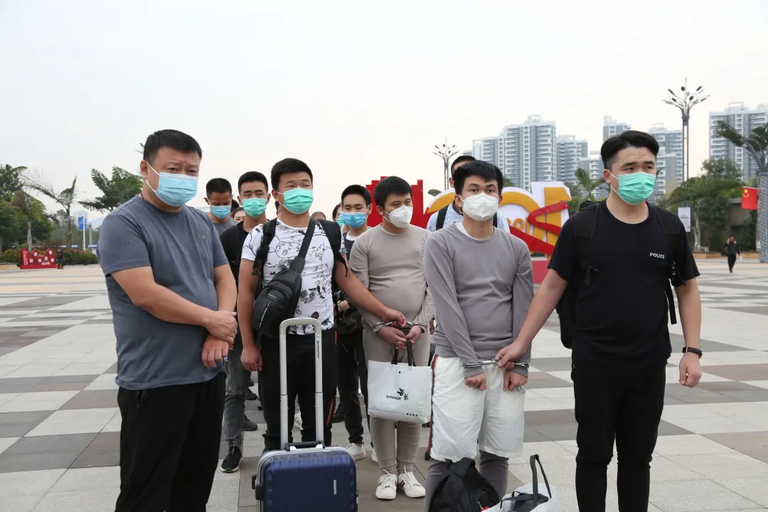 6天6夜跨越6省行程6000公里！7名电信诈骗嫌疑人被押解回济宁