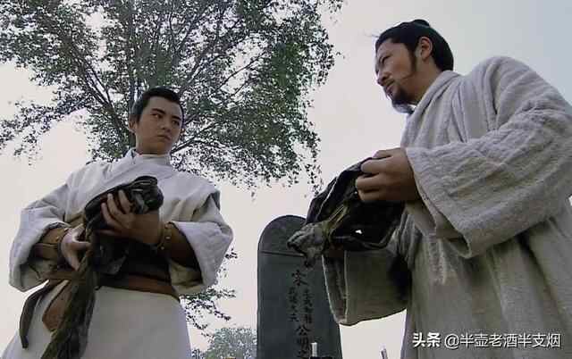 梁山好汉中的七位人杰鬼雄：宋江李逵不足道，鲁智深武松又如何？