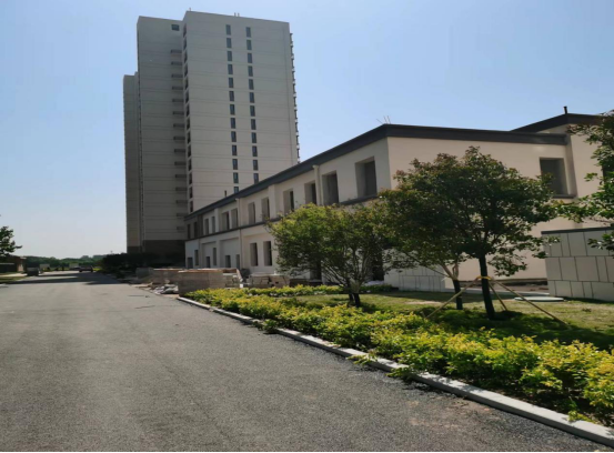 济宁任城区二十里铺街道梁马村提前完成高铁拆迁群众回迁安置工作