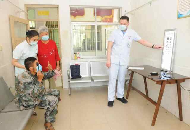 济医附院联合微山县人民医院赴微山岛开展“爱眼日”义诊活动