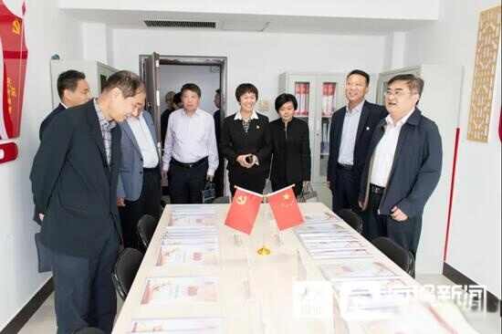 济宁市国资委党委书记、主任丰家雷带队到山东公用控股调研
