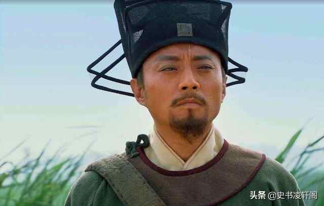 梁山出身最高贵的好汉，奉承宋江，巴结林冲，却不把武松放在眼里