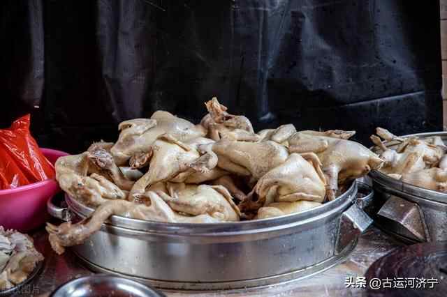 兖州新驿毛辛庄油炸小酥肉：新农村像一朵朵绚丽多彩的花朵绽放