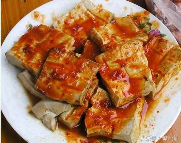 曲阜的特色美食：孔府宴、神仙鸭子、烤花搅鲑鱼，来了一定要尝！