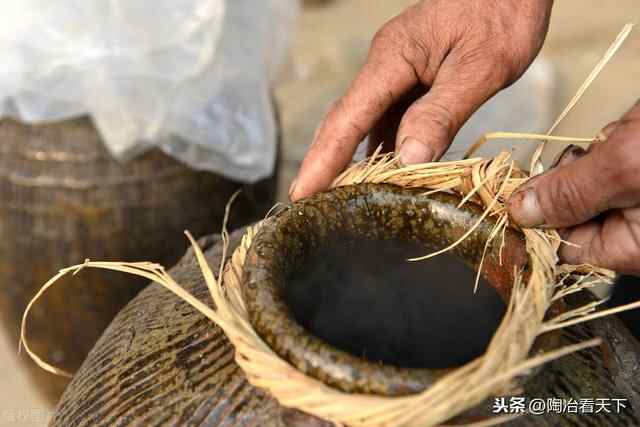 来山东一定要品尝这道美食，吃起来很过瘾，起源还和梁山好汉有关