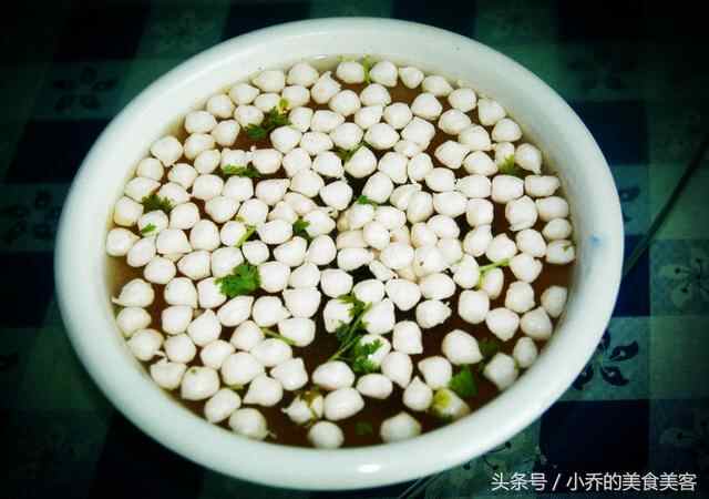 山东美食，微山湖漂汤鱼丸，不同的文化带给你一种不一样的美味