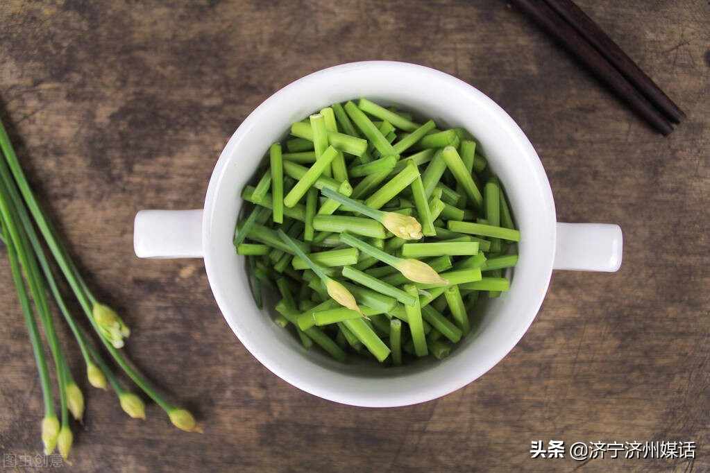 在兖州区西北店吃农家鸡心菜：撒下最快乐的周末时光
