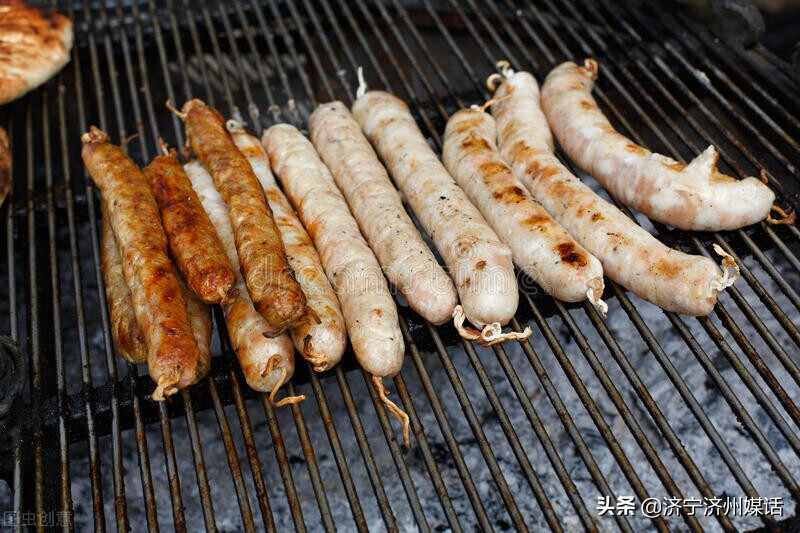 汶上南站新农村庭院烧烤：一种 友谊与幸福融合的休闲快乐