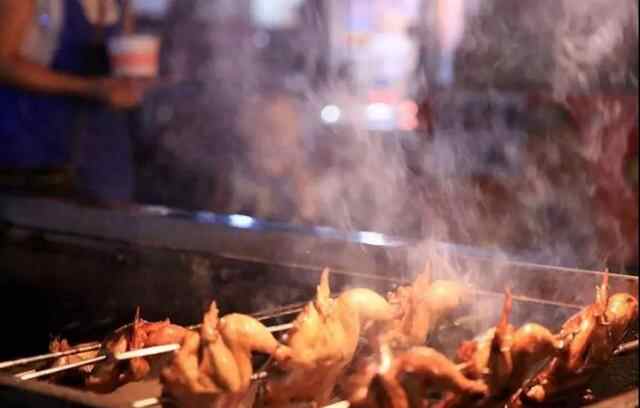 吃“老味儿”，济宁人“夜食”最爱！核桃园路小吃多多，仙营北里创意满满……