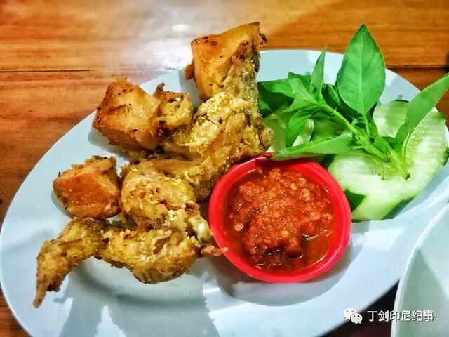 简单粗暴油炸辣甜：印尼人为何口味重成这个样子？