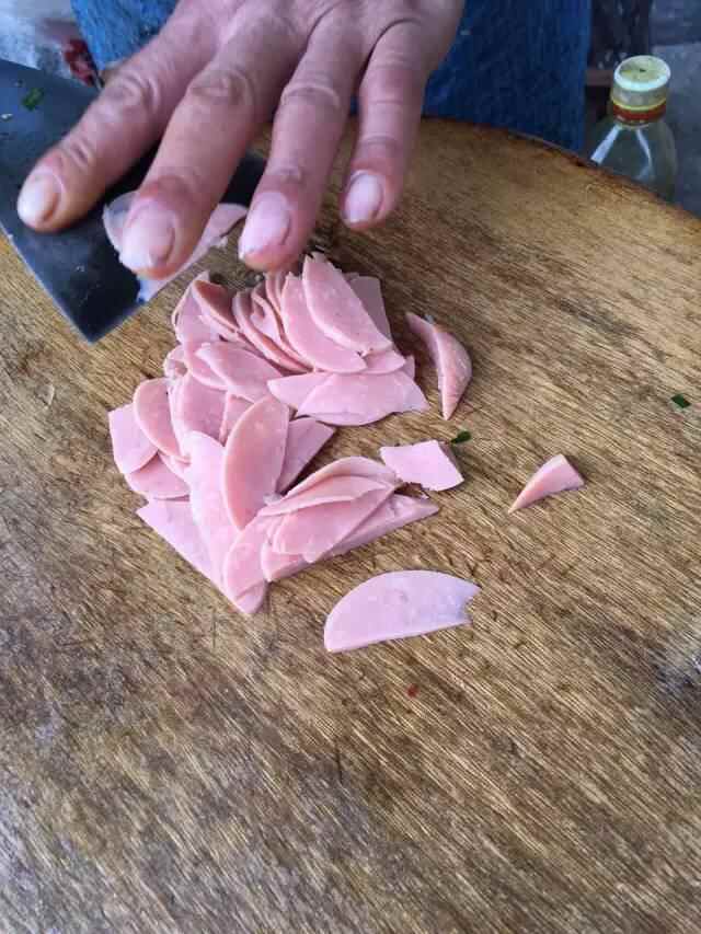 大邹城，火遍全城的特色美食--菜煎饼！