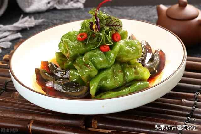 兖州大安丁庄村烧虎皮青椒：听的是幸福旋律、幸福抱有敬畏之心