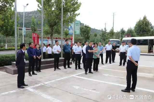 全省农村现代商贸流通服务网络建设现场会来新泰市刘杜镇观摩