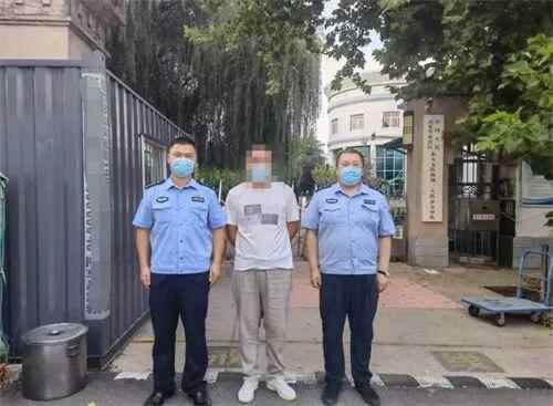 泰安“路怒男”恶意别车！行政拘留