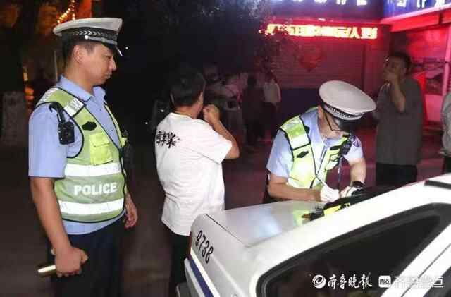 新泰交警国庆假期“不打烊”持续严查酒驾不放松
