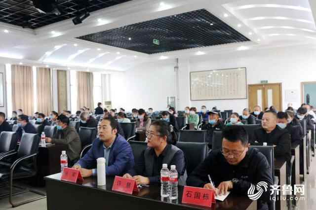 泰山区开展环保宣讲进企业“打包”整改方法开好“药方”