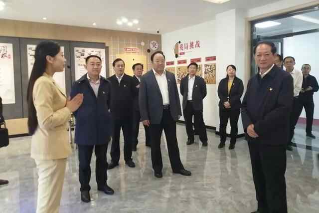 新泰市老干部党建工作示范点、老年大学新汶分校揭牌启用