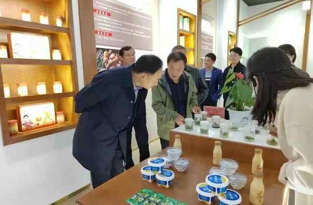 山东社科智库沙龙聚焦小农户发展走进泰安农民合作社深入调研