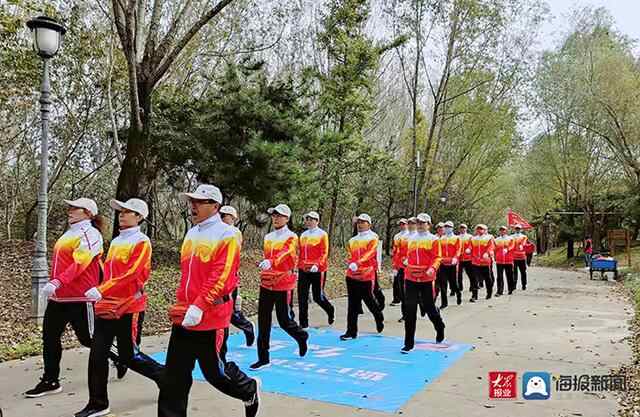 “网聚正能量 奔跑新时代 2021年体泰心安泰山区全民健身首届公益健康跑”泰安市阳光健...