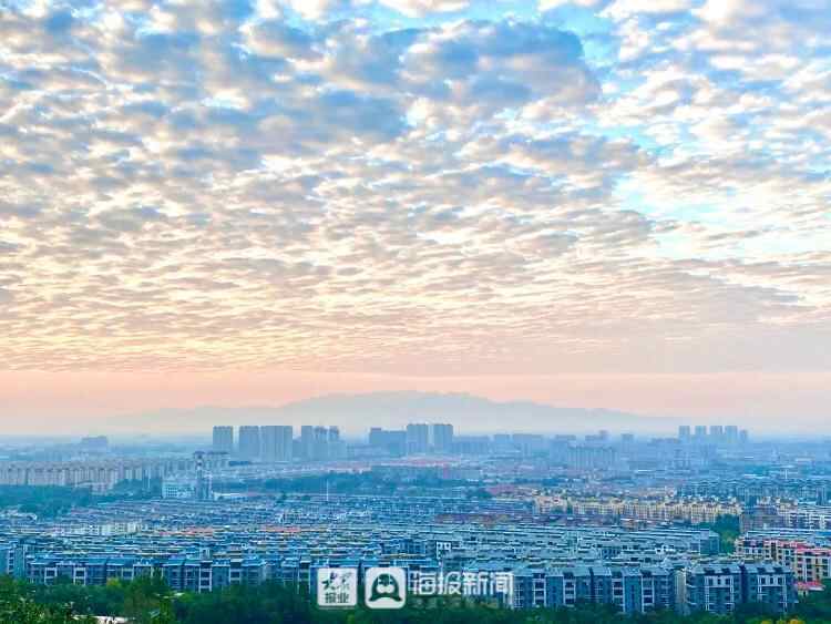 今天的泰安，是彩云的城！从城里到泰山顶绝美